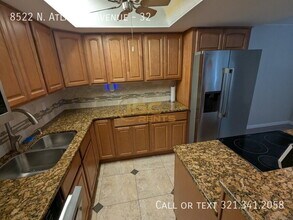 8522 N Atlantic Ave in Cape Canaveral, FL - Building Photo - Building Photo