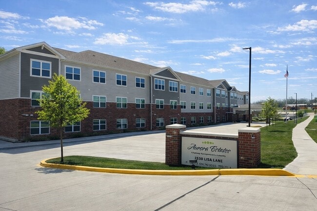 2630 Lisa Ln, Unit 113