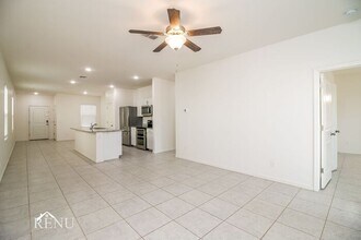 35438 W San Capistrano Ave in Maricopa, AZ - Building Photo - Building Photo