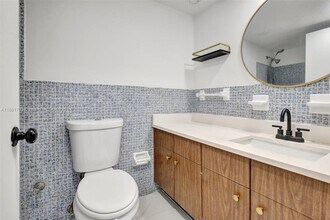 1520 NE 56th St in Fort Lauderdale, FL - Building Photo - Building Photo