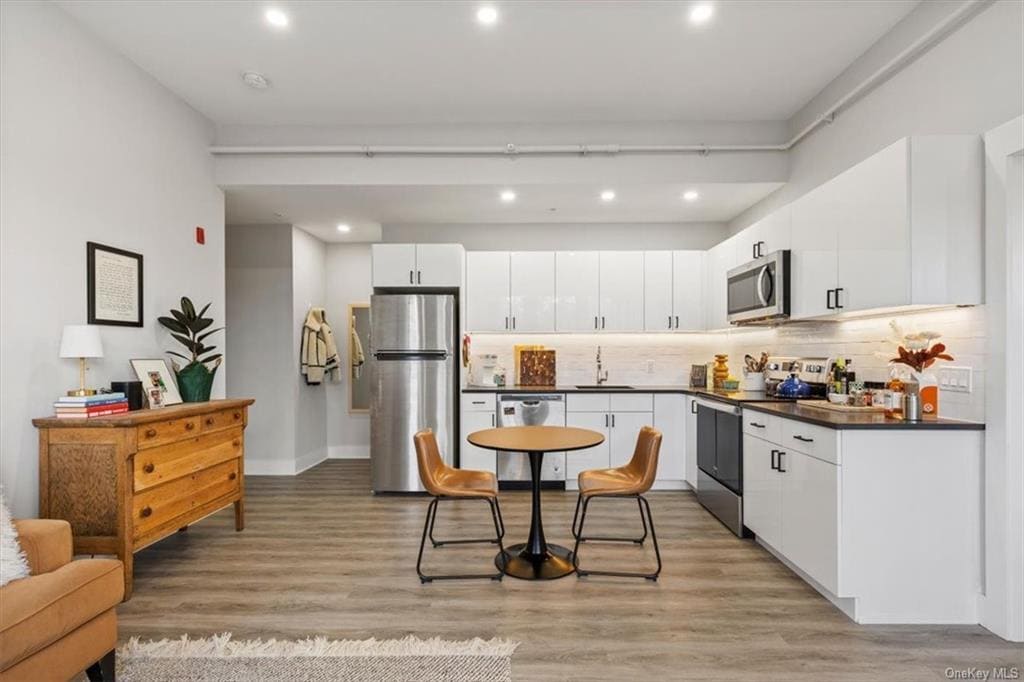 49 Beekman Ave-Unit -5 in Sleepy Hollow, NY - Building Photo