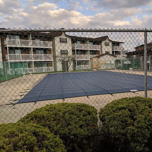 property at 201 N Gregory St