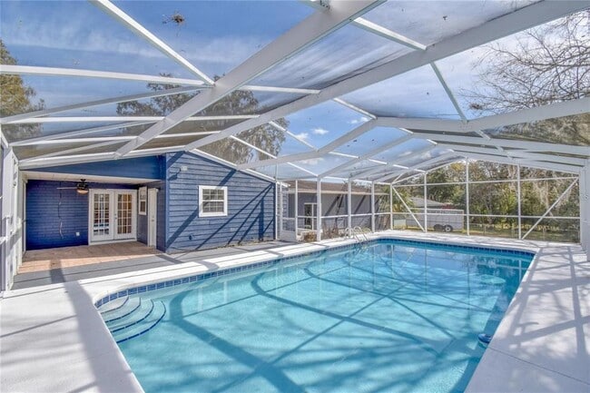 1828 SE Lake Weir Ave in Ocala, FL - Building Photo - Building Photo