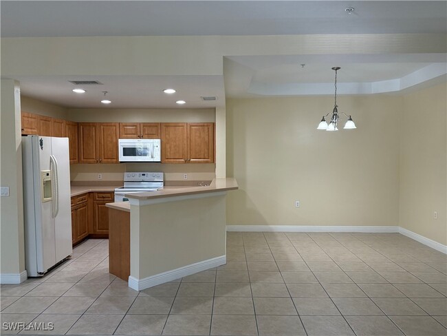 3973 Pomodoro Cir in Cape Coral, FL - Building Photo - Building Photo