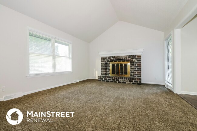 109 SE Rockwood St in Blue Springs, MO - Building Photo - Building Photo