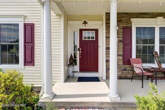 65 Haywood Ln in Rensselaer, NY - Building Photo - Building Photo