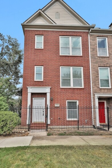 property at 1725 Tuam St