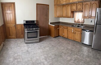 332 Cable St in Buffalo, NY - Building Photo - Building Photo