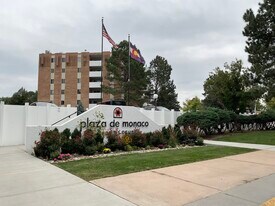 2880 S Locust St, Unit 108s in Denver, CO - Building Photo