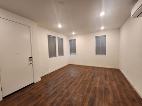 426 Crate Ave in Sacramento, CA - Building Photo - Building Photo