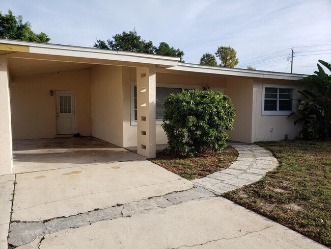 1530 Concord Ave in Merritt Island, FL - Building Photo - Building Photo