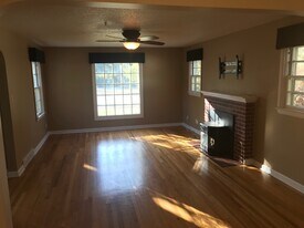 3727 Dillon Ave, Unit Main Floor Home Rental in Cheyenne, WY - Building Photo