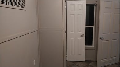 300 W Rabbit Cove Rd in Quinlan, TX - Building Photo - Building Photo