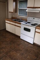 326 2nd Ave NE in St. Cloud, MN - Building Photo