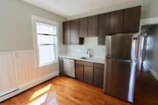 15 Elder St, Unit 1 in Boston, MA - Building Photo