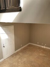 1744 N Dixie Hwy in Fort Lauderdale, FL - Building Photo - Building Photo