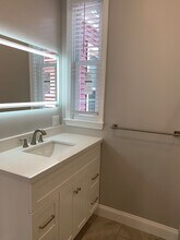 5 Edward St, Unit 5.5 in Medford, MA - Building Photo - Building Photo