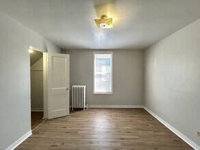 9-9 E Isabella Ave in Muskegon, MI - Building Photo - Building Photo