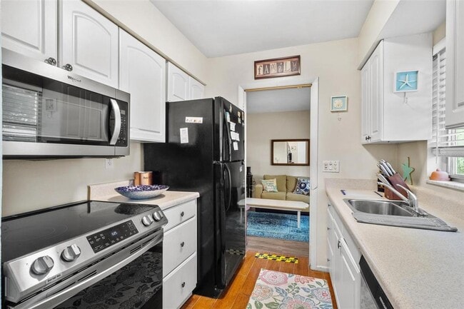 504 Milwaukee Ave in Dunedin, FL - Building Photo - Building Photo