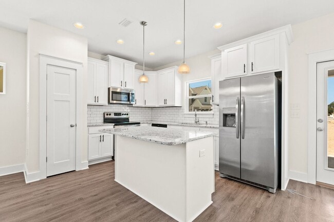 400 Mattie M Kelly Blvd in Destin, FL - Foto de edificio - Building Photo