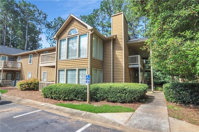 1408 Country Park Dr