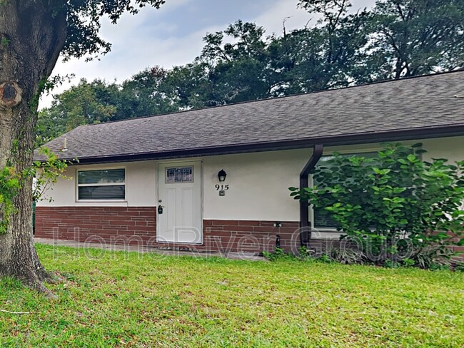 property at 915 Marlboro Dr