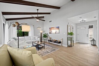 4 Ironwood Way N in Palm Beach Gardens, FL - Building Photo - Building Photo