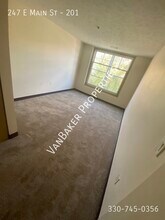 247 E Main St in Alliance, OH - Building Photo - Building Photo