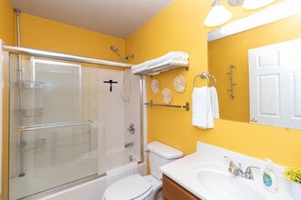 12 Hannah Ln, Unit SI ID1308978P in Morgantown, WV - Building Photo - Building Photo