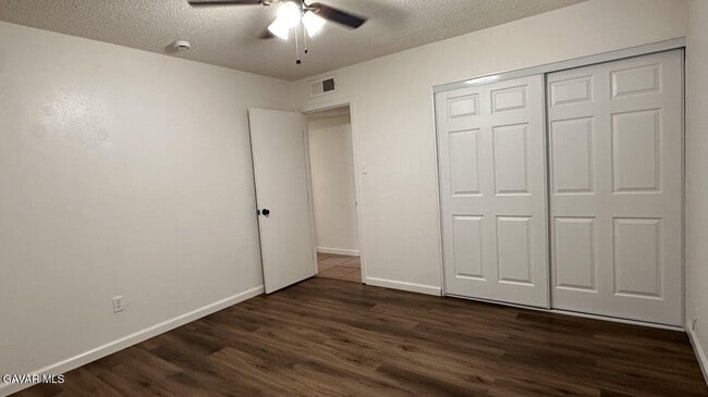 3901 Soranno Ave in Bakersfield, CA - Building Photo - Building Photo