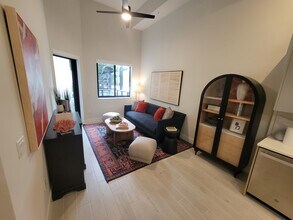 3355 NW 82nd Ct, Unit A1 in Doral, FL - Building Photo - Building Photo