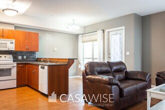 8488-111 111 St NW in Edmonton, AB - Building Photo - Building Photo