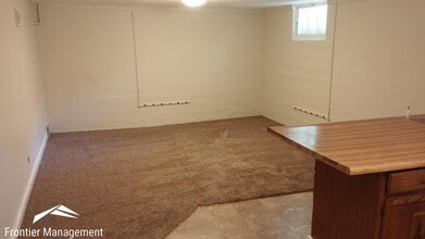 626 Bertrand St in Manhattan, KS - Building Photo - Building Photo