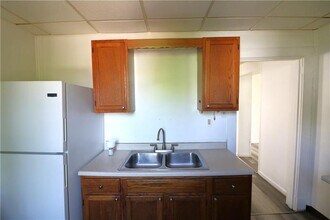 1423 Hillsdale Ave in Pittsburgh, PA - Building Photo - Building Photo