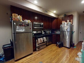 623 S 42nd St in Philadelphia, PA - Building Photo - Building Photo