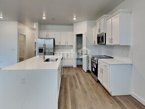 7429 S Paseo Monte de Oro in Tucson, AZ - Building Photo - Building Photo