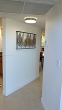 10451 W Broward Blvd in Plantation, FL - Building Photo - Building Photo