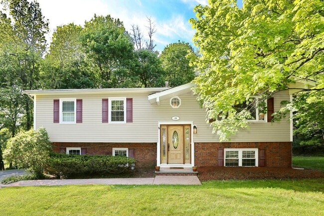 property at 25 Augur Rd