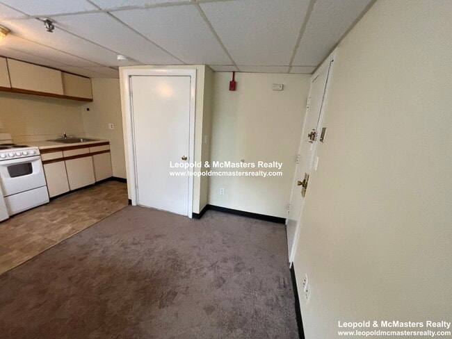 7 Saint Mark St, Unit A