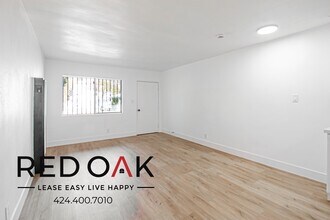 4070 Venice Blvd. in Los Angeles, CA - Building Photo - Building Photo