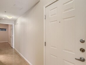 910 W 25th St in Austin, TX - Building Photo - Building Photo