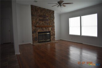 167 Lakeside Pass in New Braunfels, TX - Building Photo - Building Photo