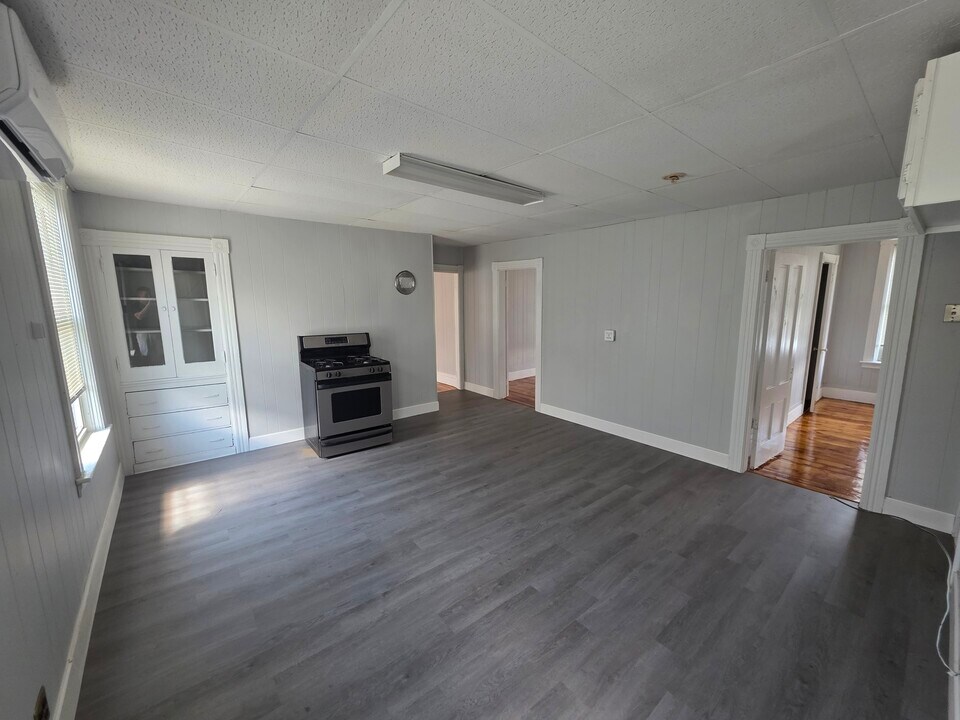 274 Plantation St, Unit 3rd Unit in Worcester, MA - Building Photo