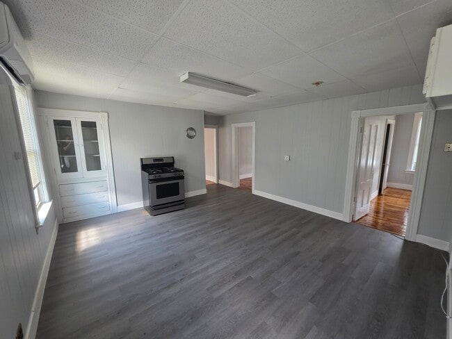 274 Plantation St, Unit 3rd Unit