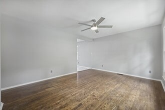 2840 Edsel Pl in Charlotte, NC - Building Photo - Building Photo