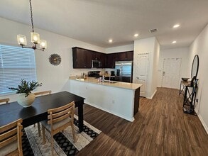 14007 Tordillo Dr in Elgin, TX - Building Photo - Building Photo