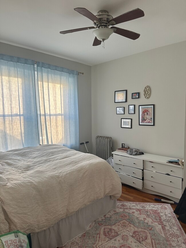 1161 Commonwealth Ave, Unit 24 in Boston, MA - Foto de edificio - Building Photo