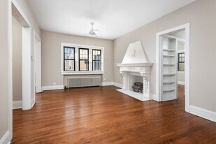 Irving Courts by Reside in Chicago, IL - Building Photo