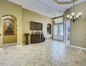 7274 Vista Park Blvd in Orlando, FL - Building Photo - Building Photo