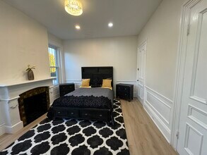 4 Montrose St, Unit #1 in Boston, MA - Foto de edificio - Building Photo